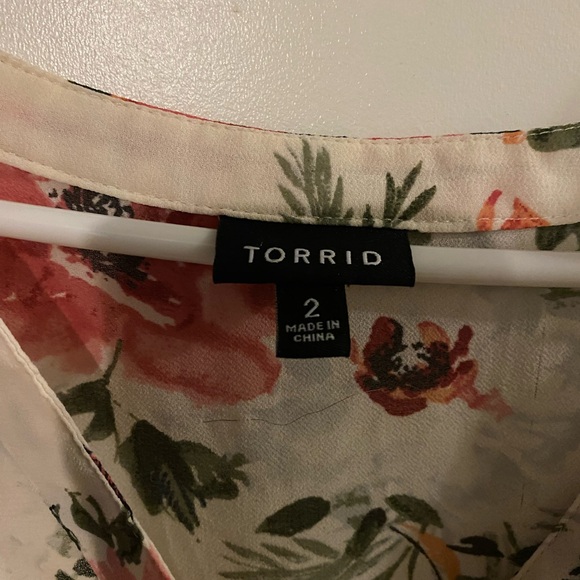 Torrid Floral V-Neck Blouse - Red and Green - Picture 2 of 3